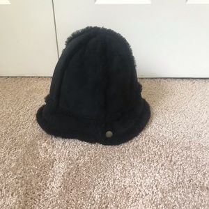 Black winter hat with warm fur inside